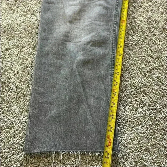 GAP Cheeky Straight High Rise Gray Button Fly Jeans 33 16 short fray raw hem - Picture 13 of 14